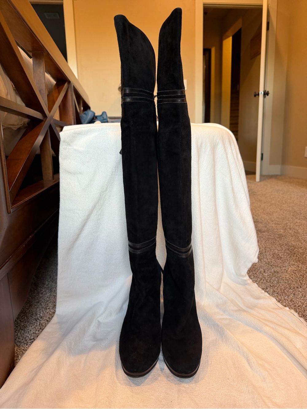 Kenneth Cole New York Black Suede Whip It Over-the-Knee Boots - 9.5 - Picture 3 of 13